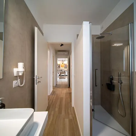 Canova * 斯皮内亚