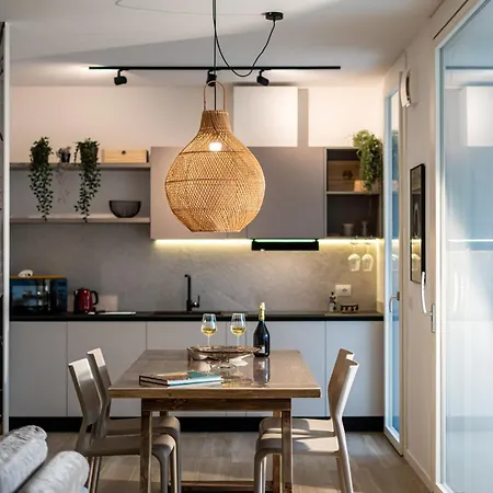 Canova * 斯皮内亚